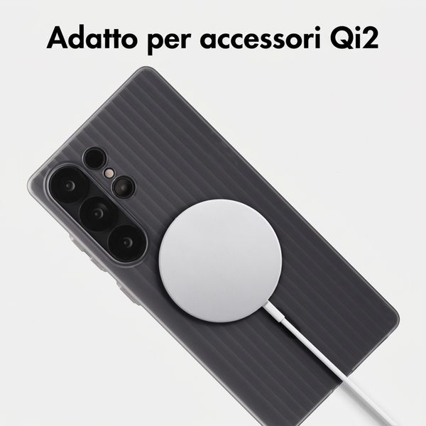 Accezz Cover Lite con MagSafe | Fluted | Samsung Galaxy S25 Ultra - Grigio