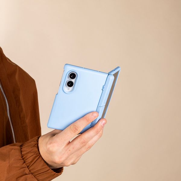 imoshion Color Backcover con supporto Samsung Galaxy Z Fold 8 - Azzurro