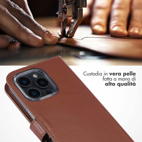 Selencia Cover a libro in vera pelle Apple iPhone 16 Pro Max - Marrone chiaro
