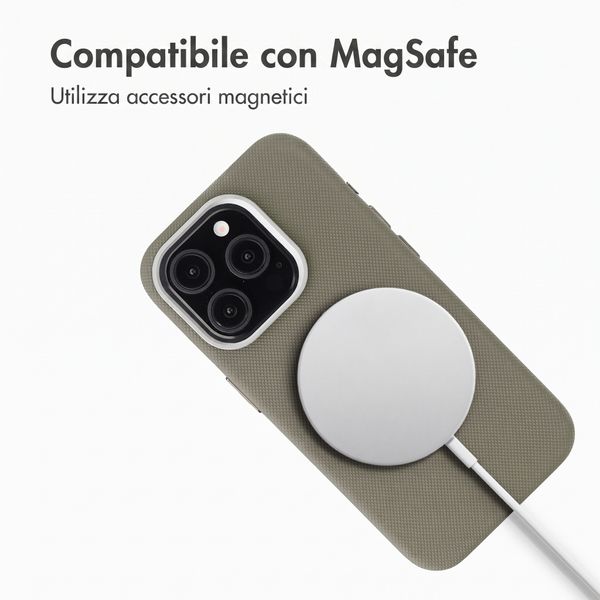 Accezz Cover Mesh con MagSafe Apple iPhone 15 Pro - Grigio scuro