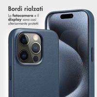 Accezz Cover in pelle 2 in 1 con MagSafe Apple iPhone 15 Pro - Nightfall Blue