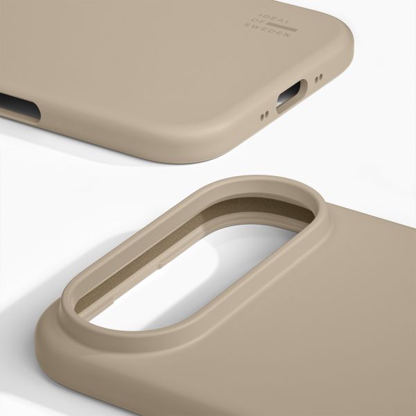 iDeal of Sweden Cover in silicone con MagSafe Apple iPhone Air - Beige