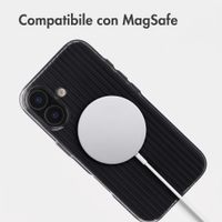 Accezz Cover Lite con MagSafe | Fluted | Apple iPhone 17 - Nero
