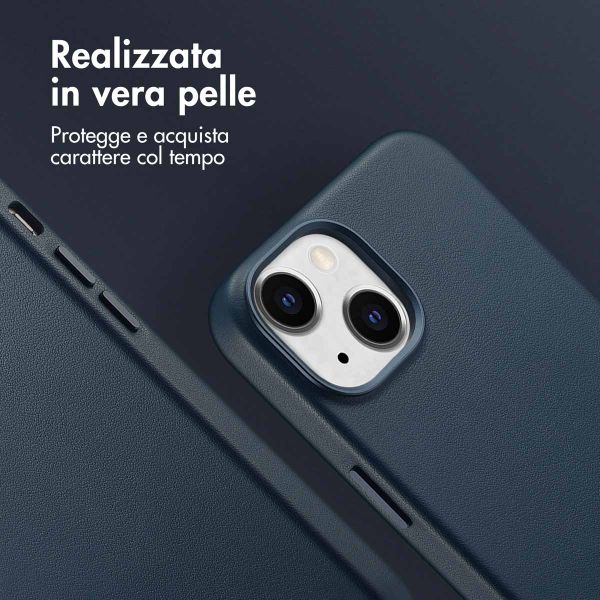 Accezz Cover in Pelle con MagSafe Apple iPhone 14 - Nightfall Blue