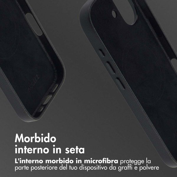 Accezz Cover in Pelle con MagSafe Apple iPhone 17 - Onyx Black