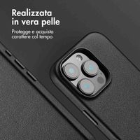 Accezz Cover in Pelle con MagSafe Apple iPhone 16 Pro - Onyx Black