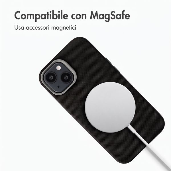 Accezz Cover Mesh con MagSafe Apple iPhone 14 / 13 - Nero