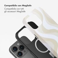 Selencia Cover posteriore Vivid con MagSafe Apple iPhone 15 Pro - Desert Waves Beige