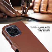 Selencia Cover a libro in vera pelle Apple iPhone 16 Pro Max - Marrone chiaro