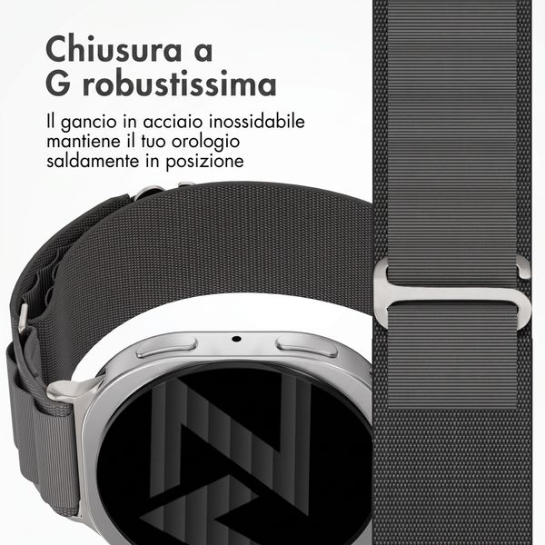 Accezz Cinturino in nylon Alpine Samsung Galaxy Watch 9 (40/44mm) / Watch 8 (40/44mm) / Classic (46mm) - Dark Grey