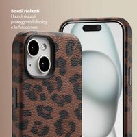 Selencia Cover Sabi Stampa pantera con MagSafe Apple iPhone 15 - Mocha Brown