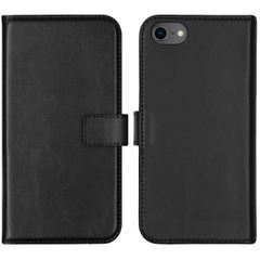 Selencia Cover a libro in vera pelle Apple iPhone SE (2022 / 2020) / 8 / 7 / 6(s) - Nero