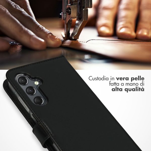 Selencia Cover a libro in vera pelle Samsung Galaxy A25 (5G) - Nero