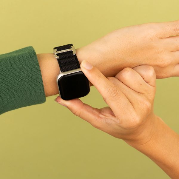 imoshion Cinturino in nylon Alpine Apple Watch | 38/40/41/42 mm - Nero