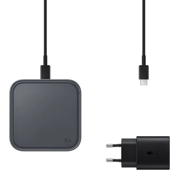Samsung ﻿Wireless Charger Pad - Caricatore wireless - Con adattatore e cavo di ricarica - 15 Watt - Nero
