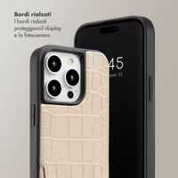 Selencia Cover per telefono Nova Croco con cordino e portacarte Apple iPhone 14 Pro - Beige