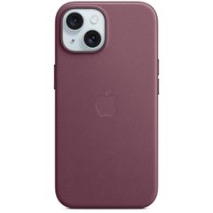 Apple Cover Posteriore FineWoven con MagSafe Apple iPhone 15 - Mulberry