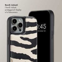 Selencia Cover per telefono Nova con cordino e portacarte Apple iPhone 15 Pro - Zazzy Zebra