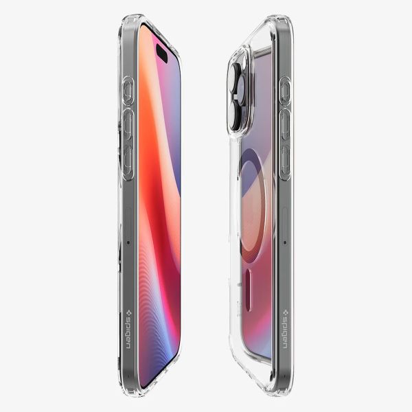 Spigen Cover Posteriore Ultra Ibrida con MagSafe Apple iPhone 16 Pro Max - Carbon Fiber