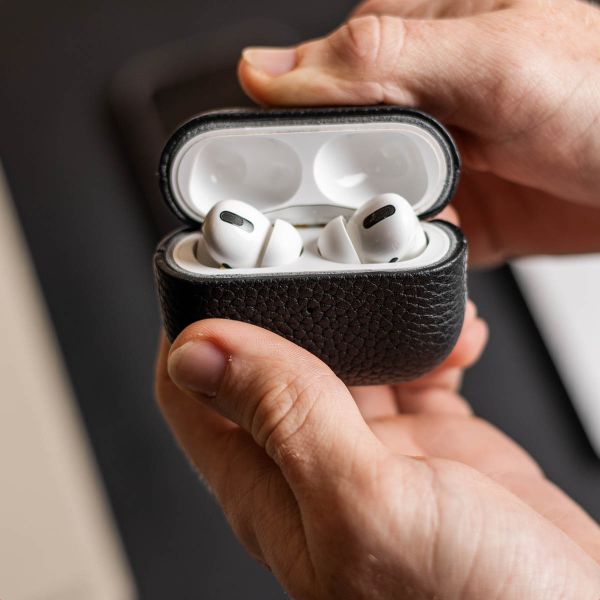 Accezz Cover in vera pelle  Apple Airpods Pro - Nero
