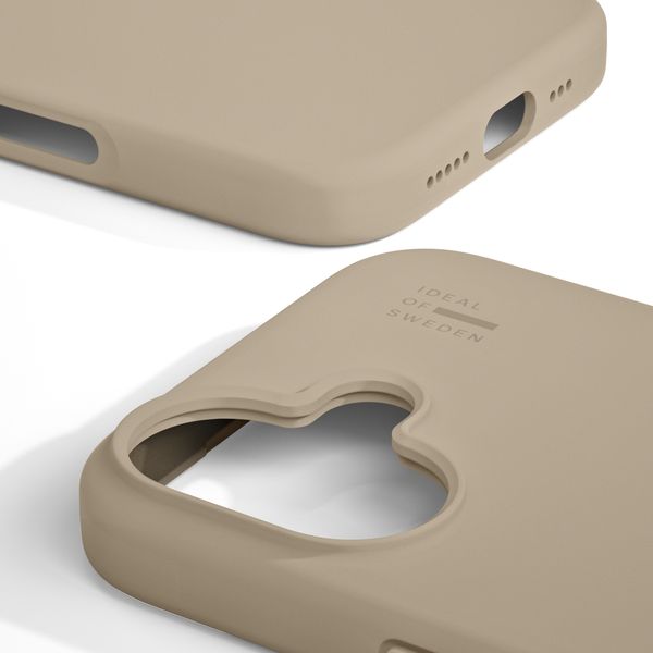 iDeal of Sweden Cover in silicone con MagSafe Apple iPhone 16 - Beige