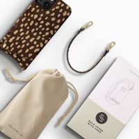 Selencia Nova cover posteriore in vera pelle con portacarte Apple iPhone 14 / 13 - Fawn Chic