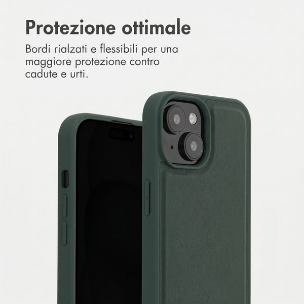 Accezz Backcover Edge con MagSafe Apple iPhone 15 - Verde