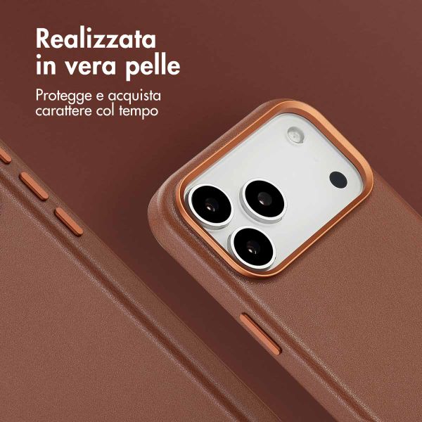 Accezz Cover in Pelle con MagSafe Apple iPhone 17 Pro Max - Sienna Brown