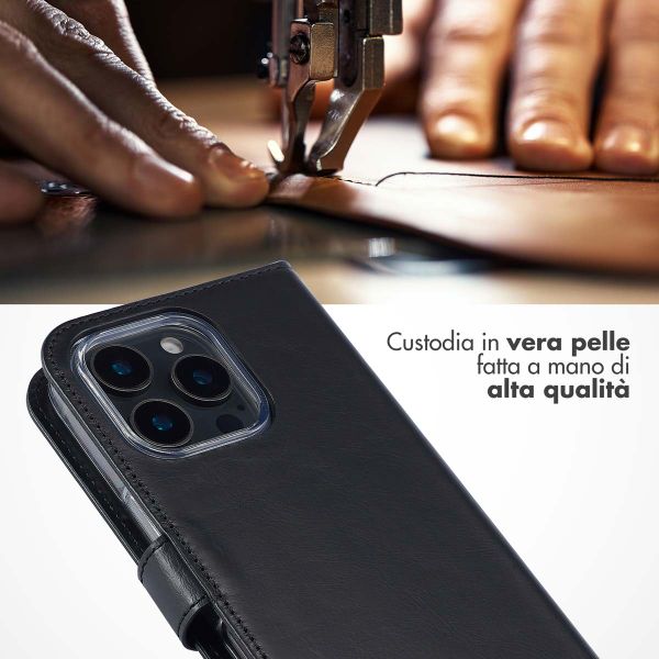 Selencia Cover a libro in vera pelle Apple iPhone 16 Pro - Nero