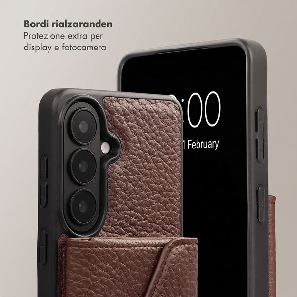 Selencia Cover per telefono Sera con cordino e portacarte a busta Samsung Galaxy S26 - Chocolate Brown