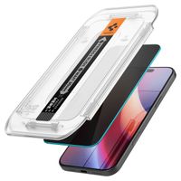 Spigen Vetro temperato privacy GLAStR EZ Fit + Applicatore - confezione da 2 Apple iPhone 17 / 17 Pro / 16 Pro