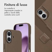 Accezz Cover in pelle 2 in 1 con MagSafe Apple iPhone 17 - Marrone caffè