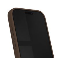 iDeal of Sweden Cover in silicone con MagSafe Apple iPhone 15 Pro - Mocha Mousse