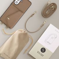 Selencia Cover per telefono Sera con cordino e portacarte a busta Samsung Galaxy A57 (5G) - Taupe