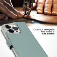 Selencia Cover a libro in vera pelle Apple iPhone 14 Pro - Air Blue