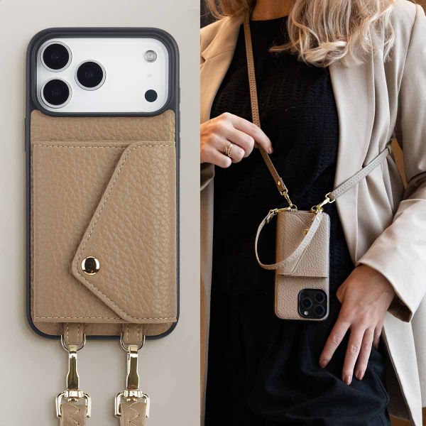 Selencia Cover per telefono Sera con cordino e portacarte a busta Apple iPhone 18 Pro Max / 17 Pro Max - Taupe