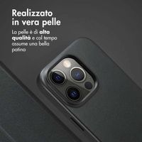 Accezz Cover in pelle 2 in 1 con MagSafe Apple iPhone 14 Pro - Onyx Black