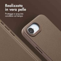 Accezz Cover in Pelle con MagSafe Apple iPhone 17e / 16e - Marrone caffè