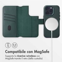 Accezz Cover in pelle 2 in 1 con MagSafe Apple iPhone 16 Pro - Cedar Green