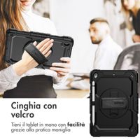 Accezz Cover Posteriore Resistente con tracolla Apple iPad 9 (2021) 10.2 pollici / iPad 8 (2020) 10.2 pollici / iPad 7 (2019) 10.2 pollici - Nero