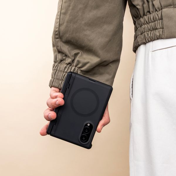 imoshion Color Guard con MagSafe e supporto Samsung Galaxy Z Fold 8 - Nero