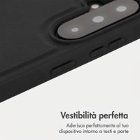 Accezz Backcover Edge con MagSafe Samsung Galaxy A37 (5G) - Nero