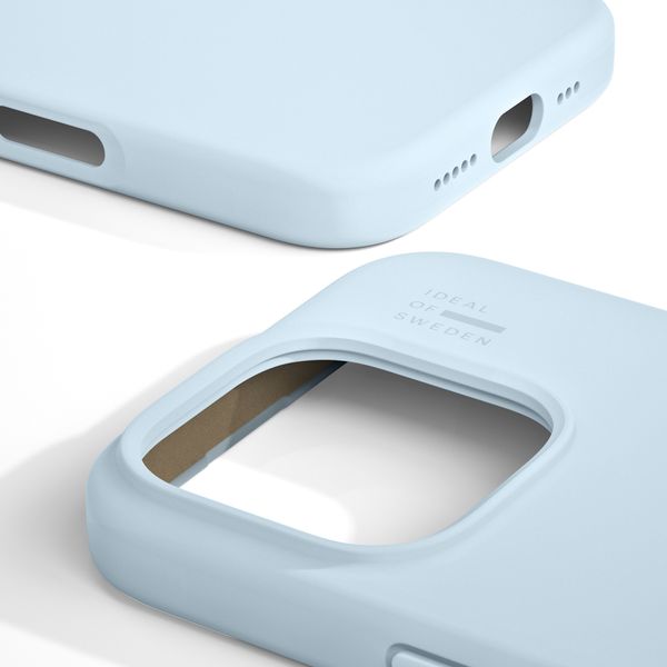 iDeal of Sweden Cover in silicone con MagSafe Apple iPhone 16 Pro Max - Light Blue