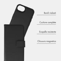 imoshion Cover a libro di lusso 2-in-1 rimovibile Apple iPhone 17e / 16e - Nero
