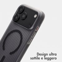 Accezz Cover Lite con MagSafe | Fluted | Apple iPhone 18 Pro / 17 Pro - Grigio