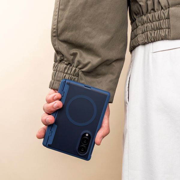 imoshion Color Guard con MagSafe e supporto Samsung Galaxy Z Fold 8 - Blu scuro
