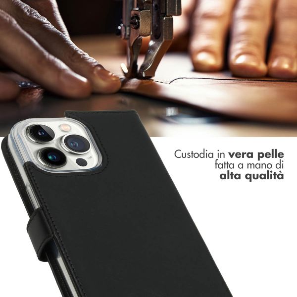 Selencia Cover a libro in vera pelle Apple iPhone 14 Pro Max - Nero