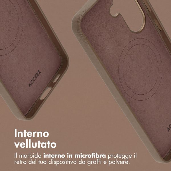 Accezz Cover in Pelle con MagSafe Samsung Galaxy A57 (5G) - Marrone caffè