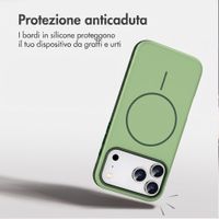 imoshion Cover posteriore Color con Thin MagSafe Ring Apple iPhone 17 Pro - Verde scuro