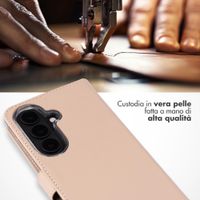 Selencia Cover a libro in vera pelle Samsung Galaxy S26 - Dusty Pink